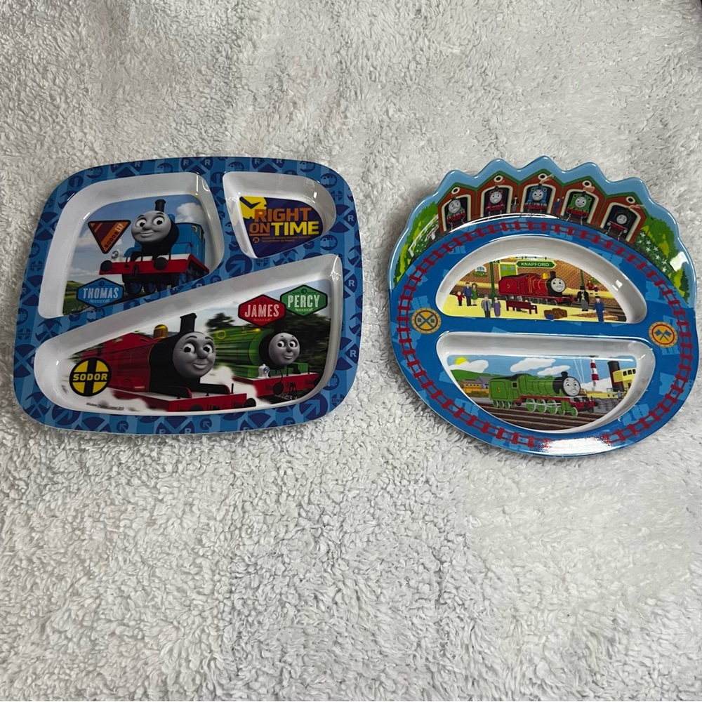 Thomas & Friends Divided 2 piece plate/dish set Child/kids 8x8 Square & Round